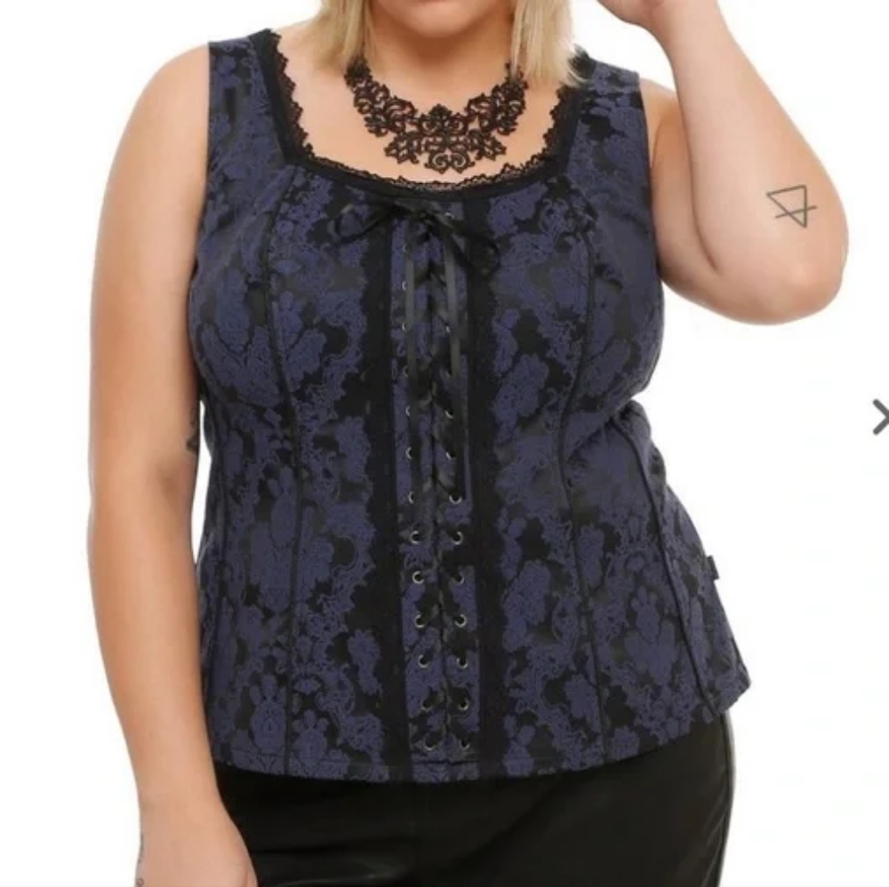 Torrid 5 bustier Tripp NYC